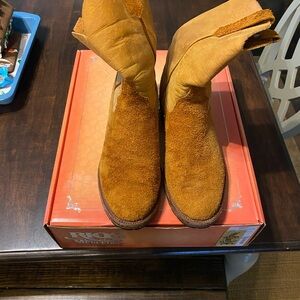 Rios of Mercedes Roughout 11D Boots